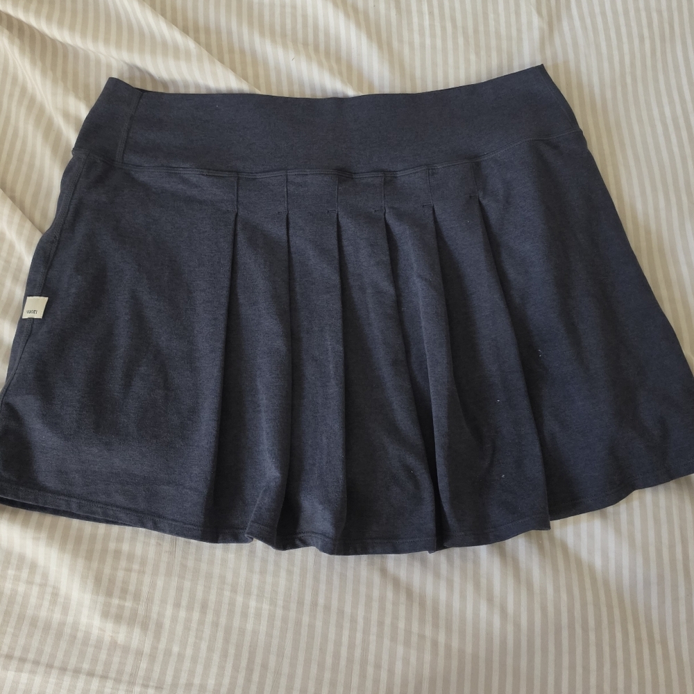 Vuori Halo Pleated Skirt Large Navy